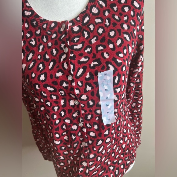 NWT old navy red leopard print cardigan medium - Picture 2 of 10